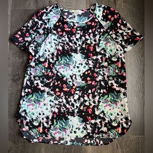 Cooper & Ella printed top S small